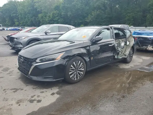 1N4BL4DV8PN321249 2023 NISSAN ALTIMA - Image 1