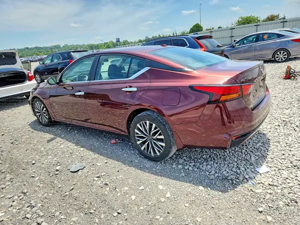 1N4BL4DV8PN322370 2023 NISSAN ALTIMA - Image 2