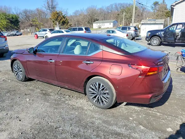 1N4BL4DV8PN324331 2023 NISSAN ALTIMA - Image 2