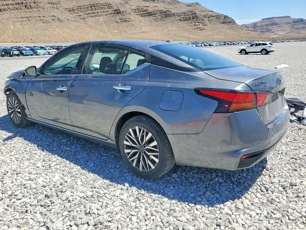 1N4BL4DV8PN345485 2023 NISSAN ALTIMA - Image 2