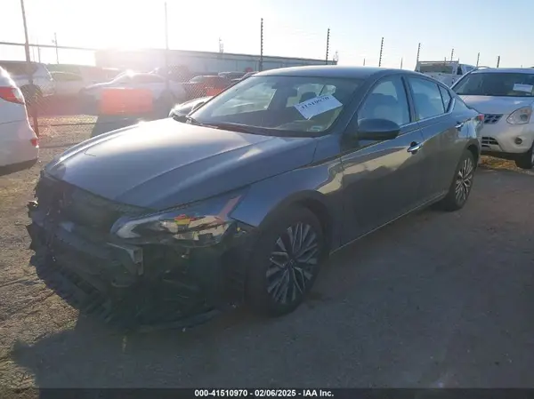 1N4BL4DV8PN346121 2023 NISSAN ALTIMA - Image 2
