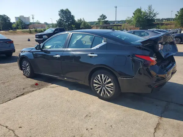 1N4BL4DV8PN347463 2023 NISSAN ALTIMA - Image 2