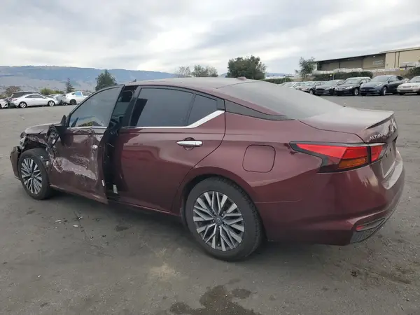 1N4BL4DV8PN350041 2023 NISSAN ALTIMA - Image 2