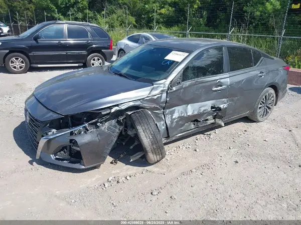 1N4BL4DV8PN353246 2023 NISSAN ALTIMA - Image 2