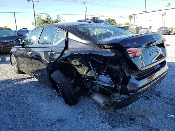 1N4BL4DV8PN361329 2023 NISSAN ALTIMA - Image 2