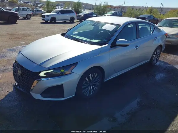 1N4BL4DV8PN364151 2023 NISSAN ALTIMA - Image 2