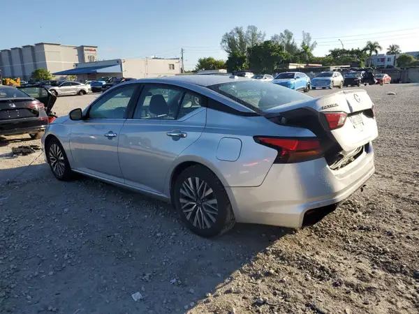 1N4BL4DV8PN373996 2023 NISSAN ALTIMA - Image 2