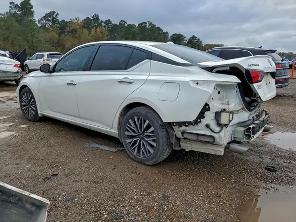 1N4BL4DV8PN395495 2023 NISSAN ALTIMA - Image 2