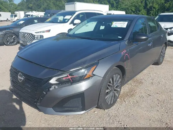 1N4BL4DV8RN313624 2024 NISSAN ALTIMA - Image 2