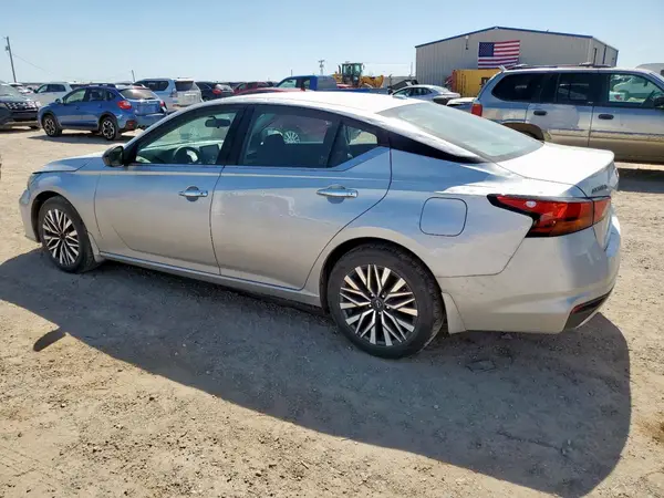 1N4BL4DV8RN315471 2024 NISSAN ALTIMA - Image 2