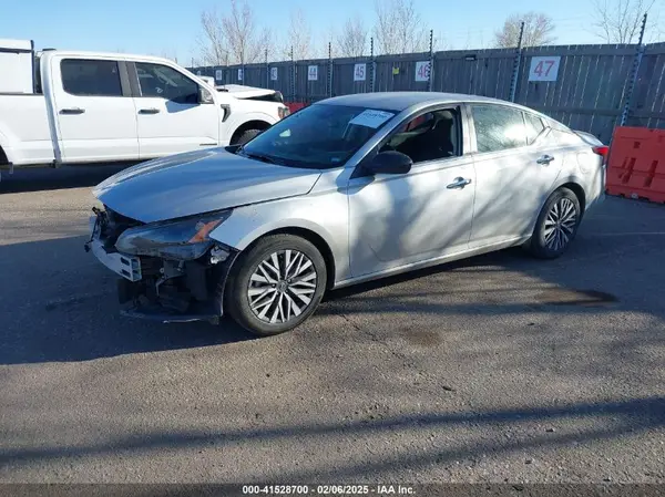 1N4BL4DV8RN326762 2024 NISSAN ALTIMA - Image 2