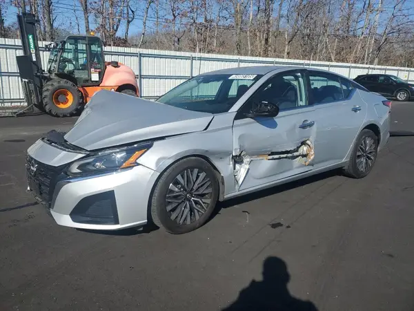 1N4BL4DV8RN353282 2024 NISSAN ALTIMA - Image 1