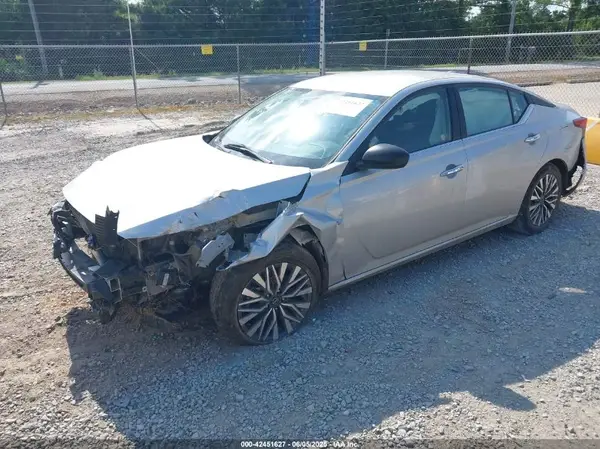 1N4BL4DV8RN362953 2024 NISSAN ALTIMA - Image 2