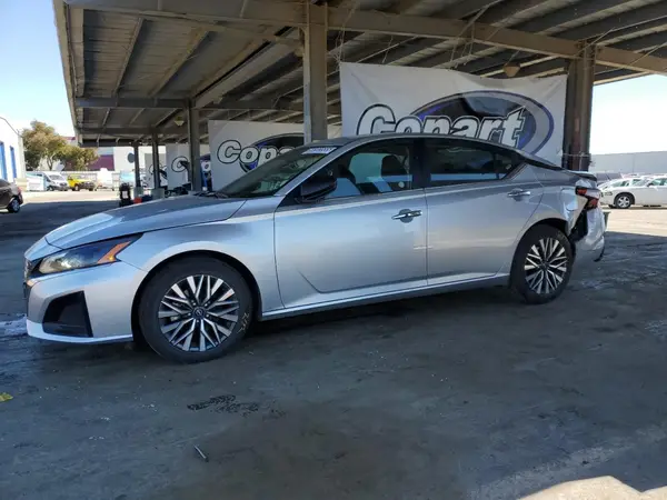 1N4BL4DV8RN375315 2024 NISSAN ALTIMA - Image 1