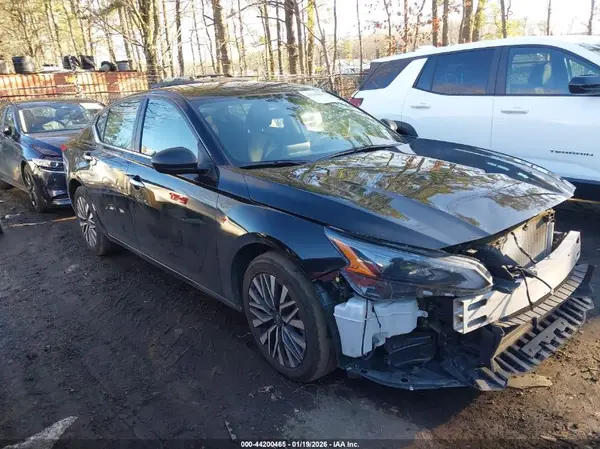1N4BL4DV8RN377775 2024 NISSAN ALTIMA - Image 1