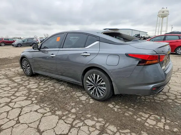 1N4BL4DV8RN379171 2024 NISSAN ALTIMA - Image 2
