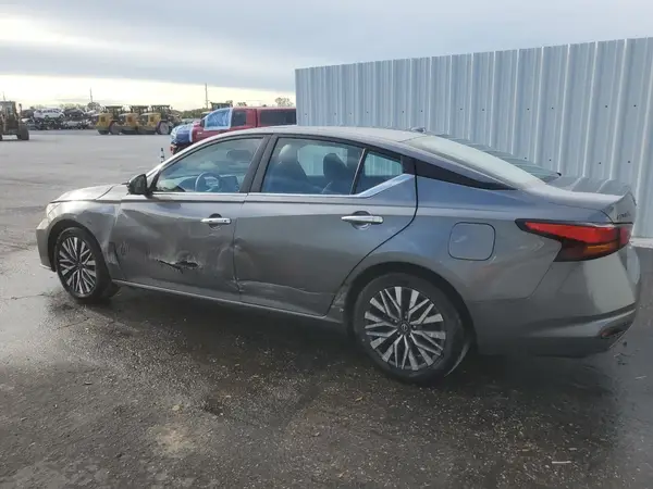 1N4BL4DV8RN396309 2024 NISSAN ALTIMA - Image 2