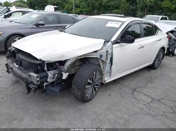 1N4BL4DV8RN400892 2024 NISSAN ALTIMA - Image 2