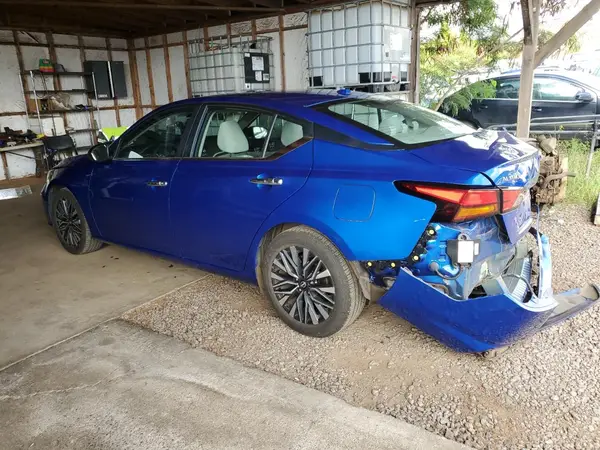 1N4BL4DV8SN302614 2025 NISSAN ALTIMA - Image 2