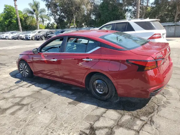 1N4BL4DV8SN307750 2025 NISSAN ALTIMA - Image 2
