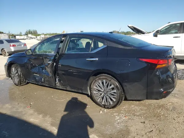 1N4BL4DV8SN323169 2025 NISSAN ALTIMA - Image 2