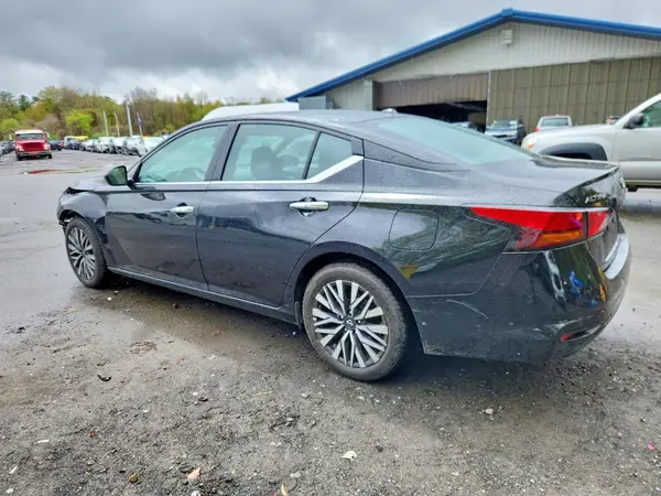 1N4BL4DV8SN323429 2025 NISSAN ALTIMA - Image 2