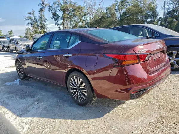 1N4BL4DV8SN324483 2025 NISSAN ALTIMA - Image 2