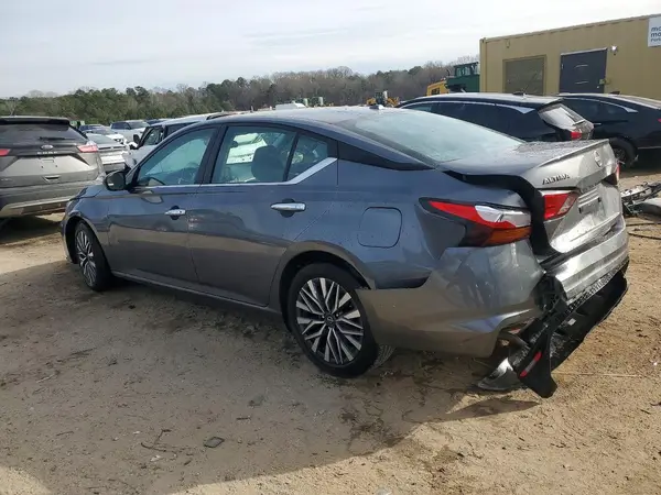 1N4BL4DV8SN333703 2025 NISSAN ALTIMA - Image 2