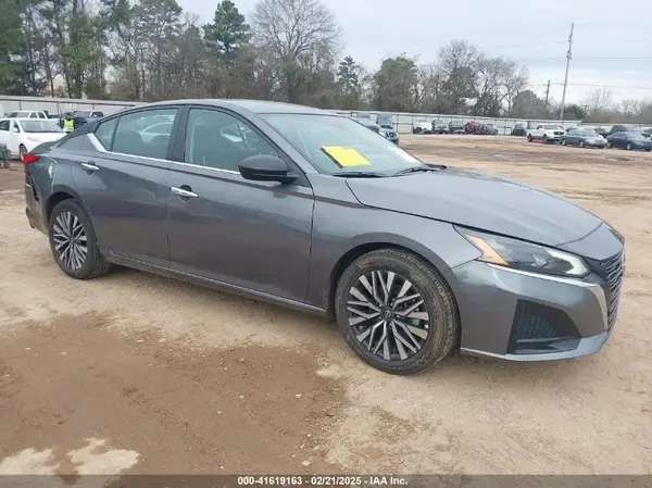 1N4BL4DV8SN339095 2025 NISSAN ALTIMA - Image 1