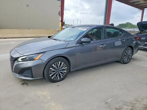 1N4BL4DV8SN339341 2025 NISSAN ALTIMA - Image 1