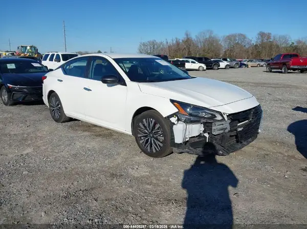 1N4BL4DV8SN357774 2025 NISSAN ALTIMA - Image 1
