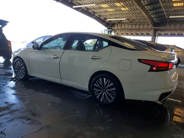 1N4BL4DV8SN377314 2025 NISSAN ALTIMA - Image 2