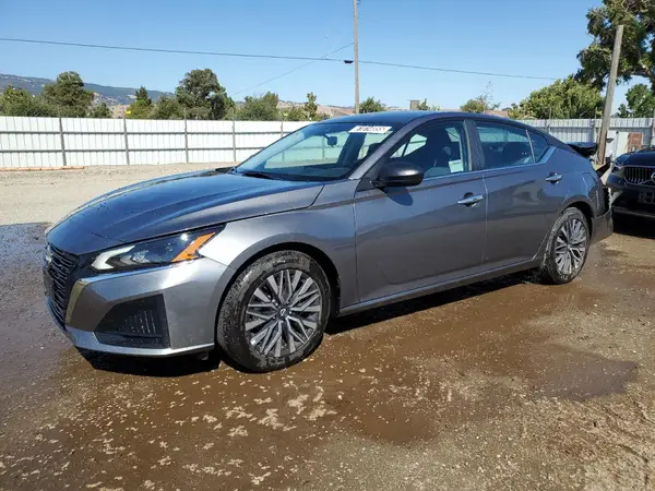 1N4BL4DV8SN382674 2025 NISSAN ALTIMA - Image 1