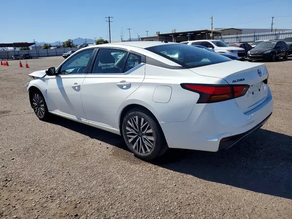 1N4BL4DV8TN307281 2026 NISSAN ALTIMA - Image 2