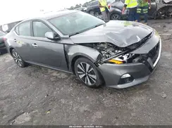 1N4BL4DV9KC121405 2019 NISSAN ALTIMA