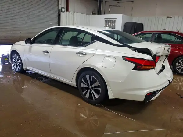 1N4BL4DV9KC142268 2019 NISSAN ALTIMA - Image 2