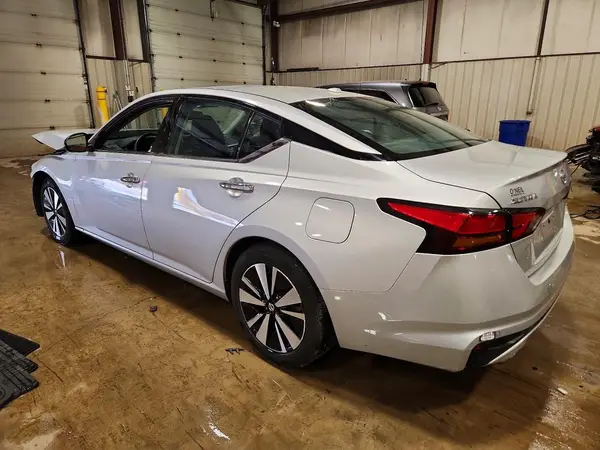 1N4BL4DV9KC148880 2019 NISSAN ALTIMA - Image 2