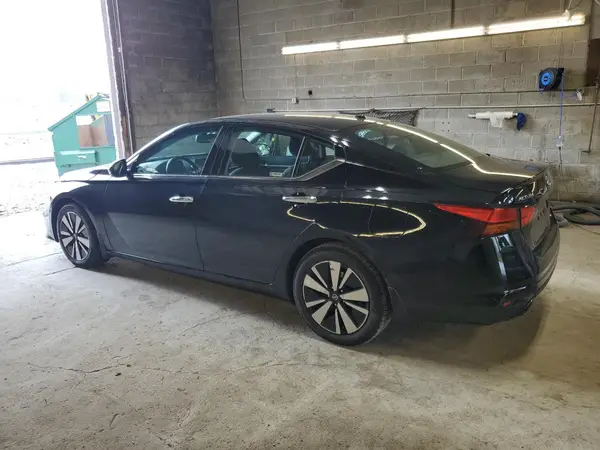 1N4BL4DV9KC252480 2019 NISSAN ALTIMA - Image 2