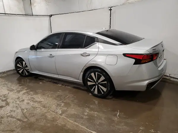 1N4BL4DV9MN338542 2021 NISSAN ALTIMA - Image 2