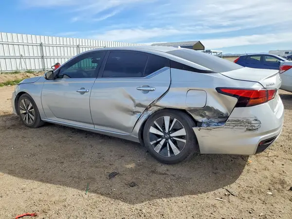 1N4BL4DV9MN348262 2021 NISSAN ALTIMA - Image 2