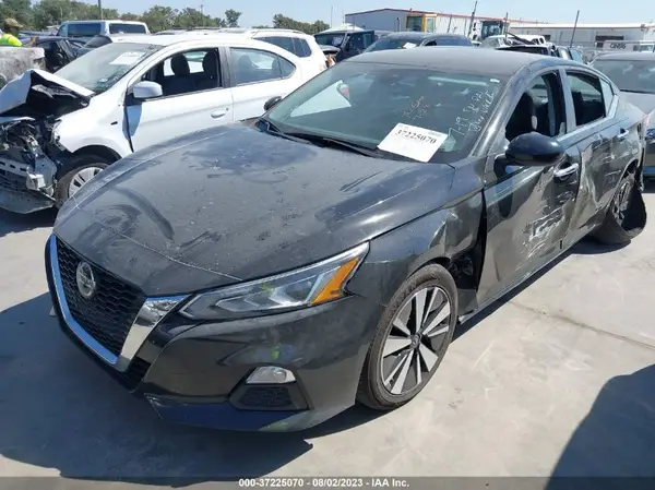 1N4BL4DV9MN353543 2021 NISSAN ALTIMA - Image 2