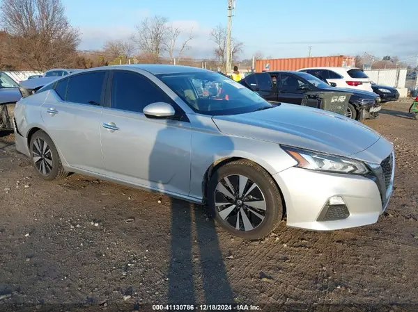 1N4BL4DV9MN353641 2021 NISSAN ALTIMA - Image 1