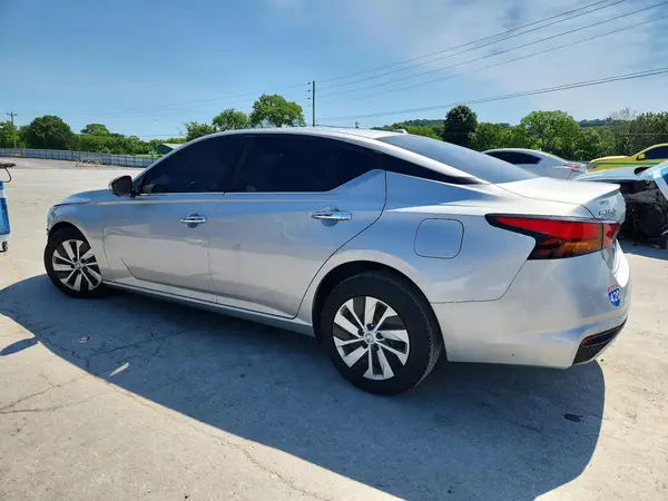 1N4BL4DV9MN363666 2021 NISSAN ALTIMA - Image 2