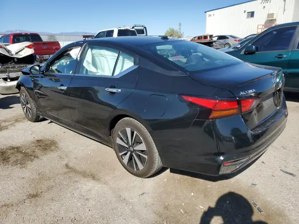 1N4BL4DV9MN388292 2021 NISSAN ALTIMA - Image 2