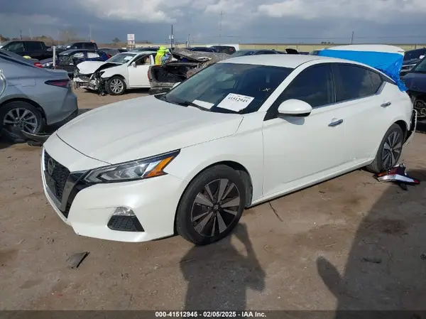 1N4BL4DV9MN389782 2021 NISSAN ALTIMA - Image 2
