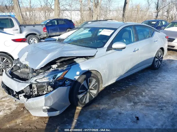 1N4BL4DV9MN410131 2021 NISSAN ALTIMA - Image 2