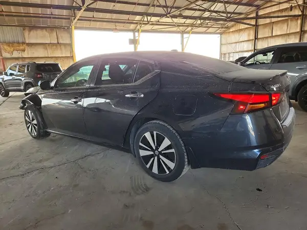 1N4BL4DV9NN324402 2022 NISSAN ALTIMA - Image 2