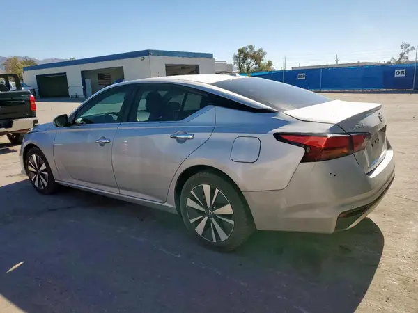 1N4BL4DV9NN333844 2022 NISSAN ALTIMA - Image 2