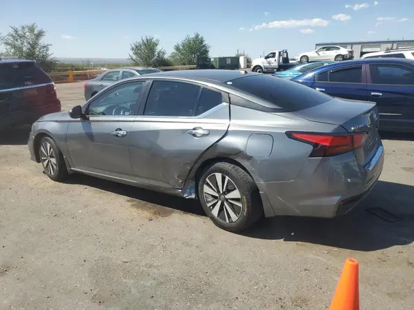 1N4BL4DV9NN337585 2022 NISSAN ALTIMA - Image 2
