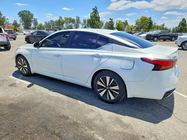 1N4BL4DV9NN342219 2022 NISSAN ALTIMA - Image 2